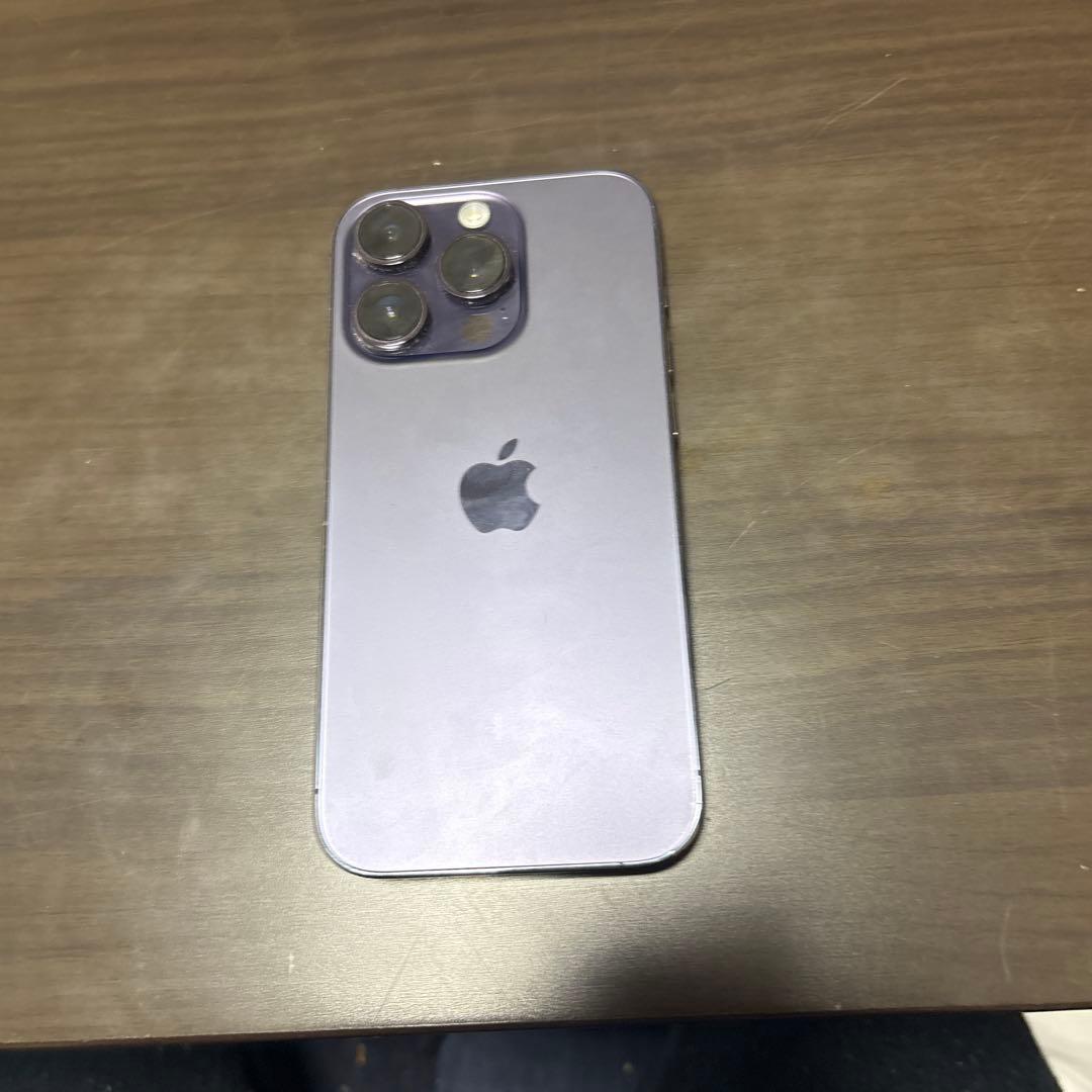 Apple iPhone 14 Pro 本体 充電ケーブル付き