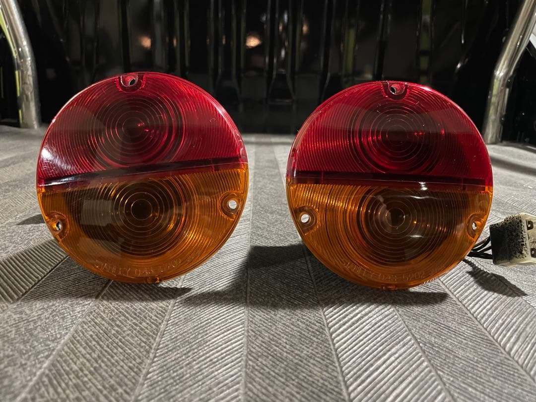 マツダ　ポーター　テールランプ