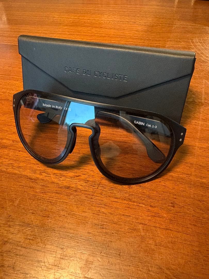 カフェドシクリステ　サングラス　ギャバン　ブラック