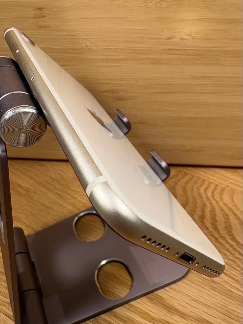 iPhone SE3 64GB 残債無し