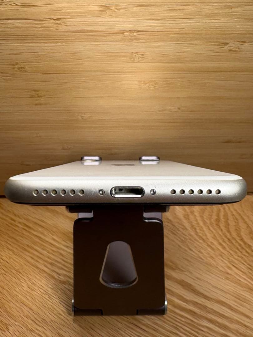 iPhone SE3 64GB 残債無し