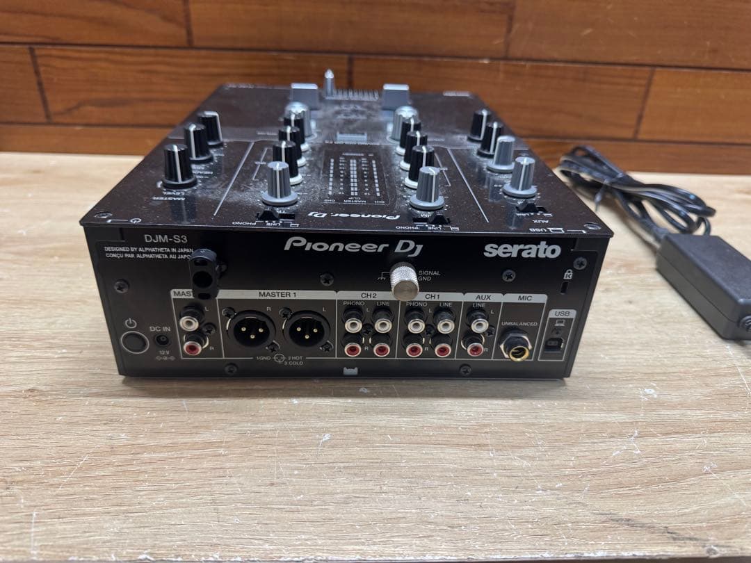 Pioneer DJ DJM-S3 2チャンネルミキサー