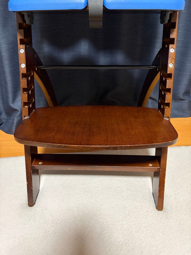 【送料込】Beyond ビヨンドジュニア　ベビーチェア　テーブル付　ハイチェア