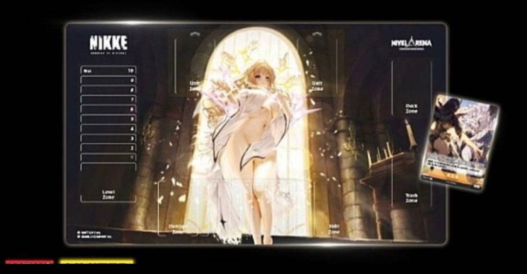 ち*ら様 勝利の女神ニケNIKKE nivel arena クラウン　プレイマッ