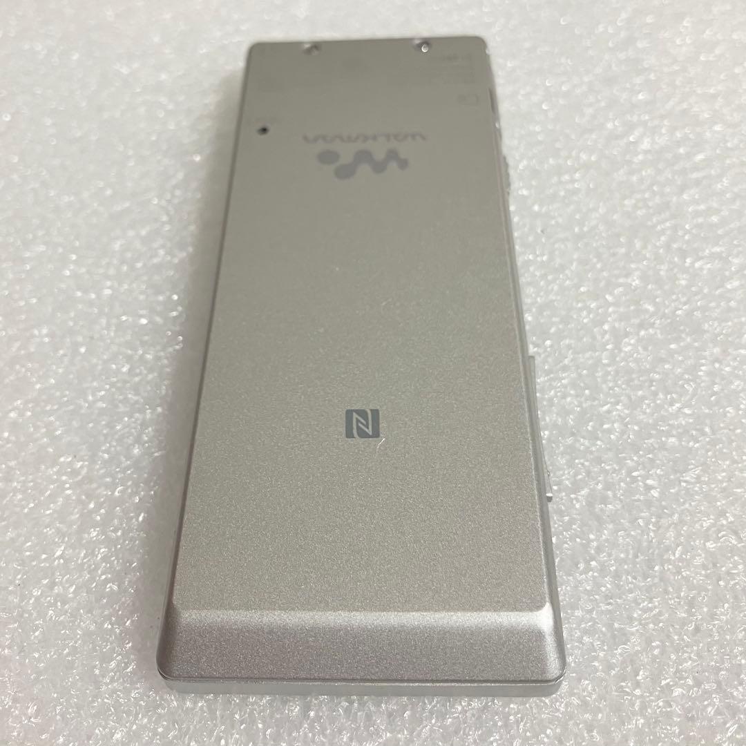 【ディスプレイ　バッテリ良好】ソニー　ウォークマン　NW-A16 32GB 白銀
