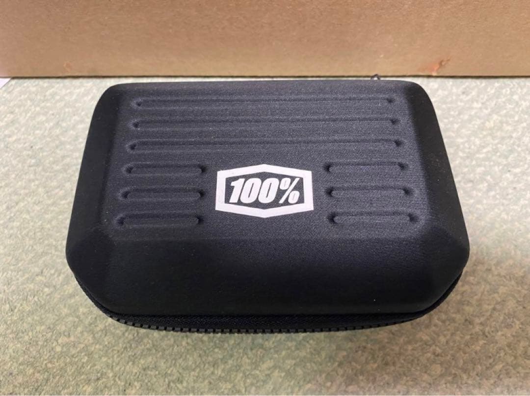 100% サングラス speedcraft マイケル・ハリス ワンハンドレッド