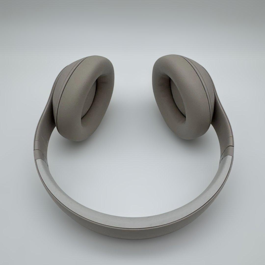 Beats Studio Proワイヤレスヘッドホン サンドストーン 元箱付き