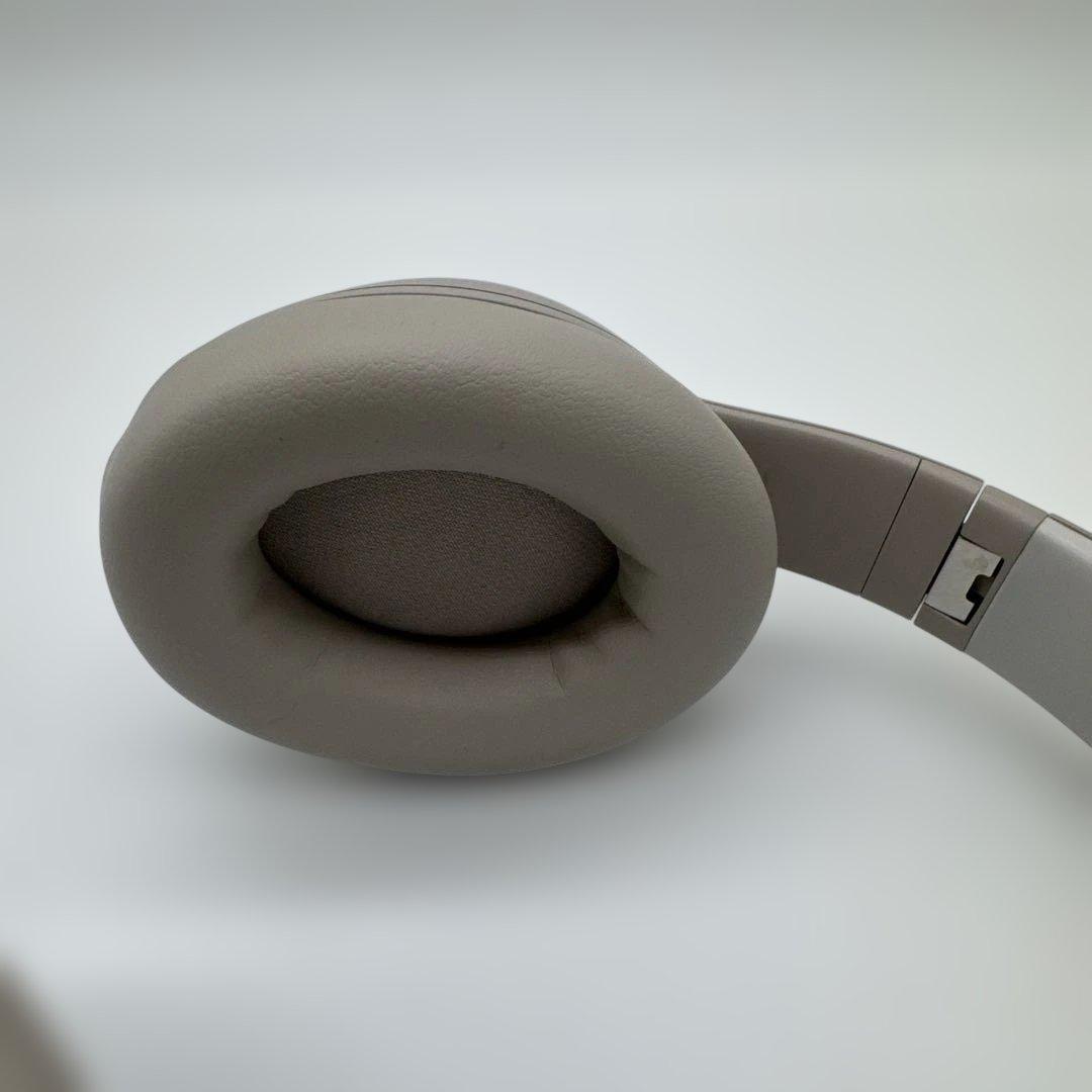 Beats Studio Proワイヤレスヘッドホン サンドストーン 元箱付き