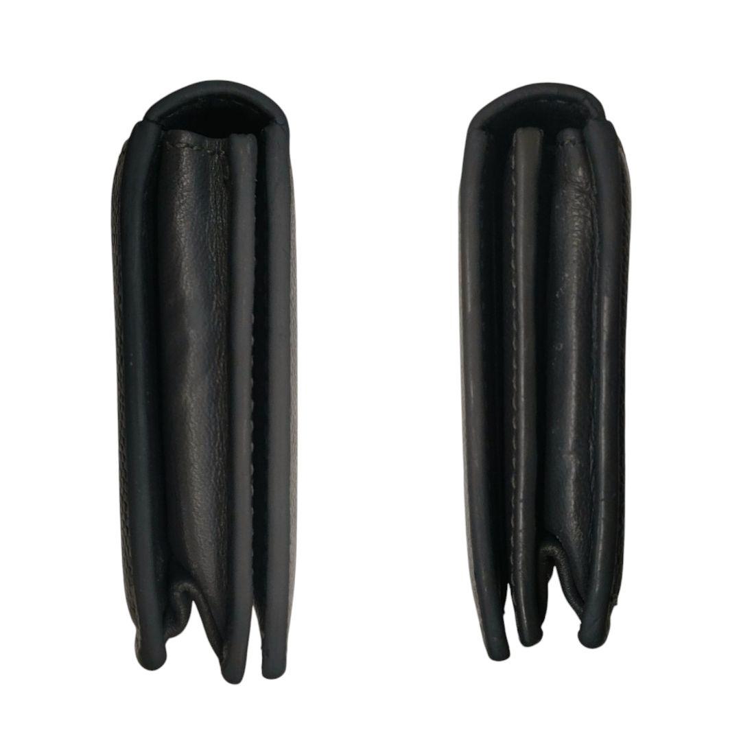 サンローラン　名刺入れ　ビジネスカードホルダー　ダークグレー　ロゴ