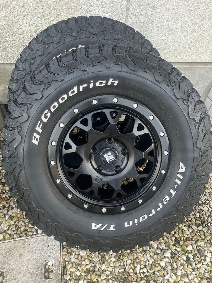 XTREME-J 17インチ　ラングラー jk タイヤ付　5本