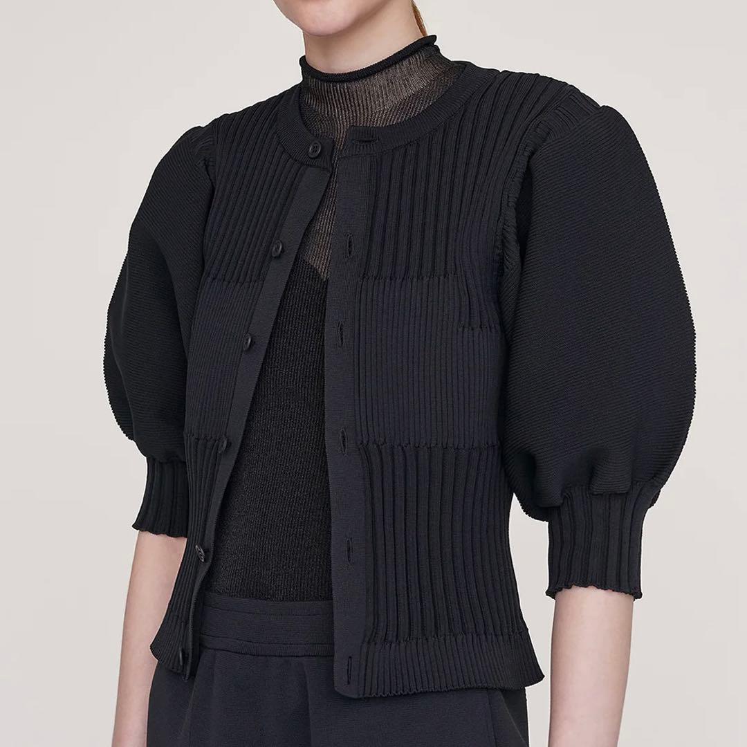 s*a様 【CFCL】FLUTED SHORT PUFF SLEEVE CARD