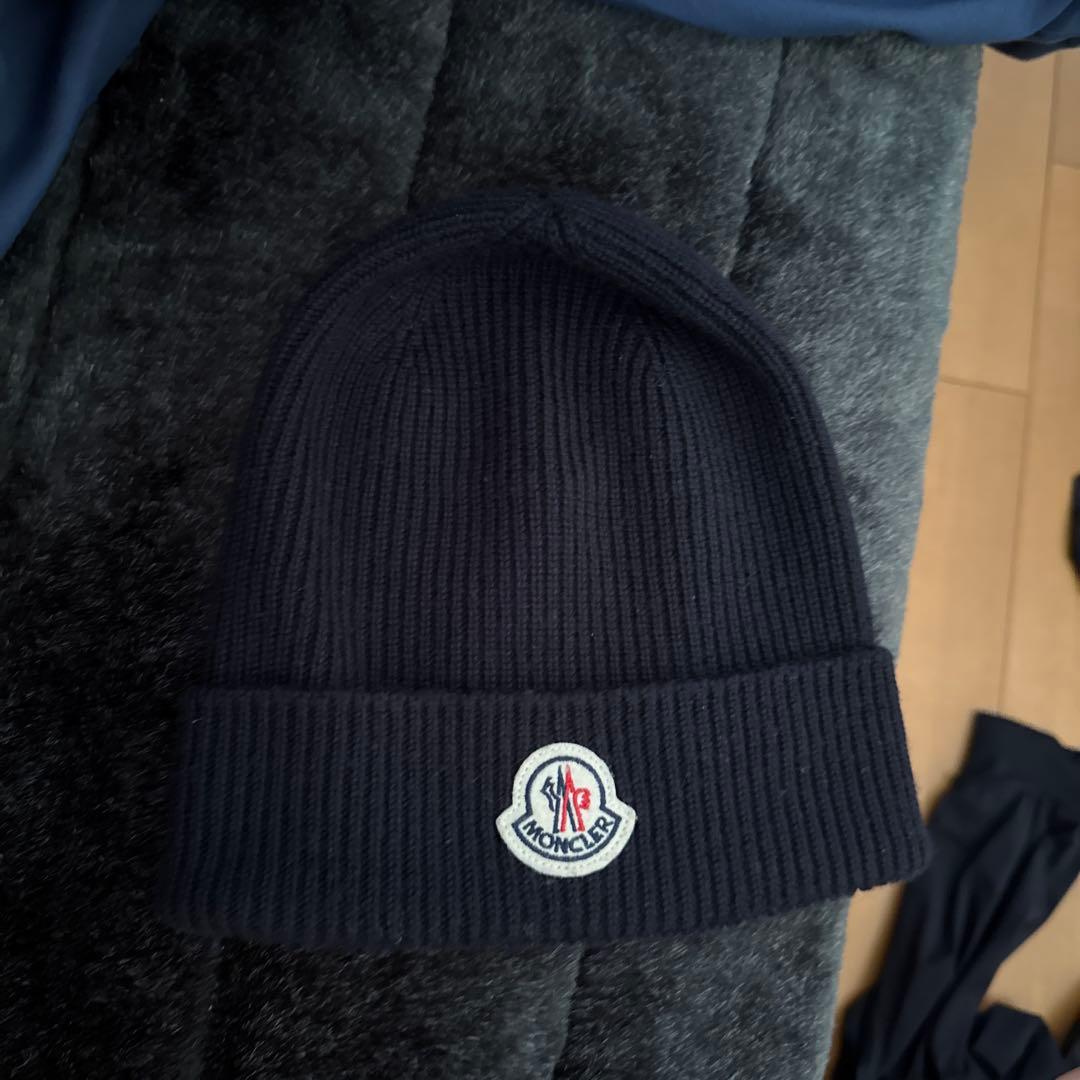 モンクレール ネイビー ビーニー