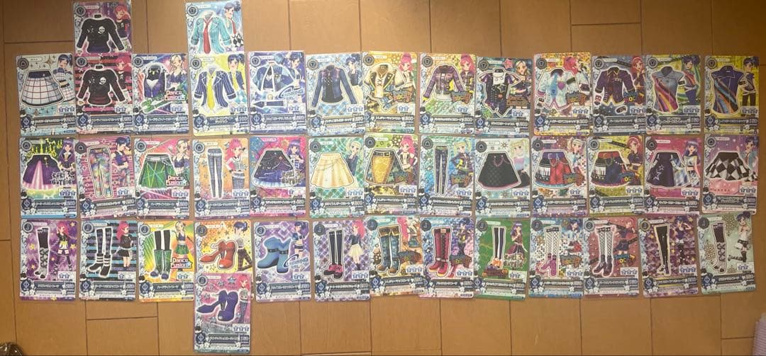 訂正あり‼︎ アイカツカードまとめ売り　約750枚　3月29日まで　早い者勝ち