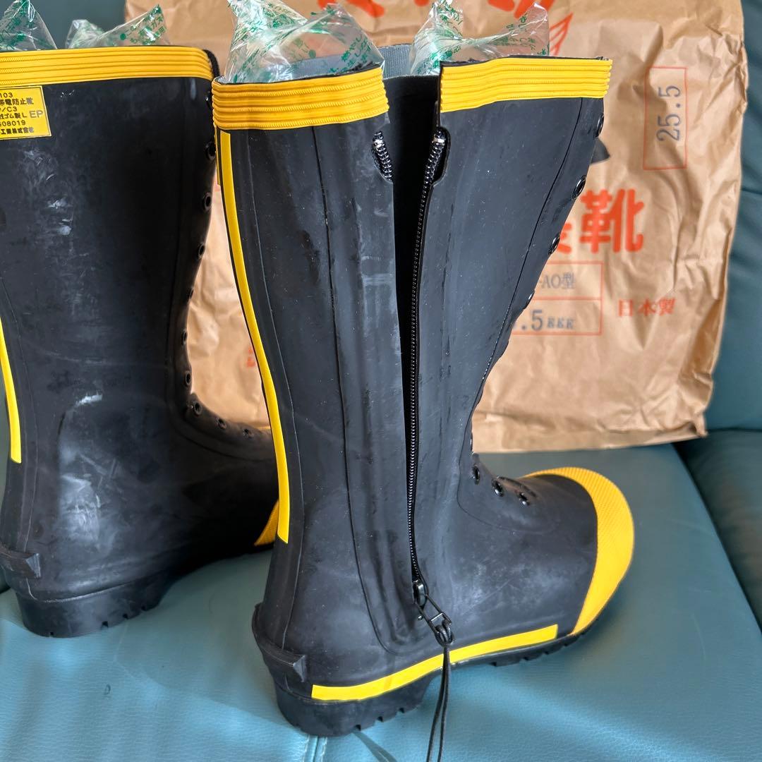 JIS規格 防水長靴 ED-P/C3 黒/黄色　新品