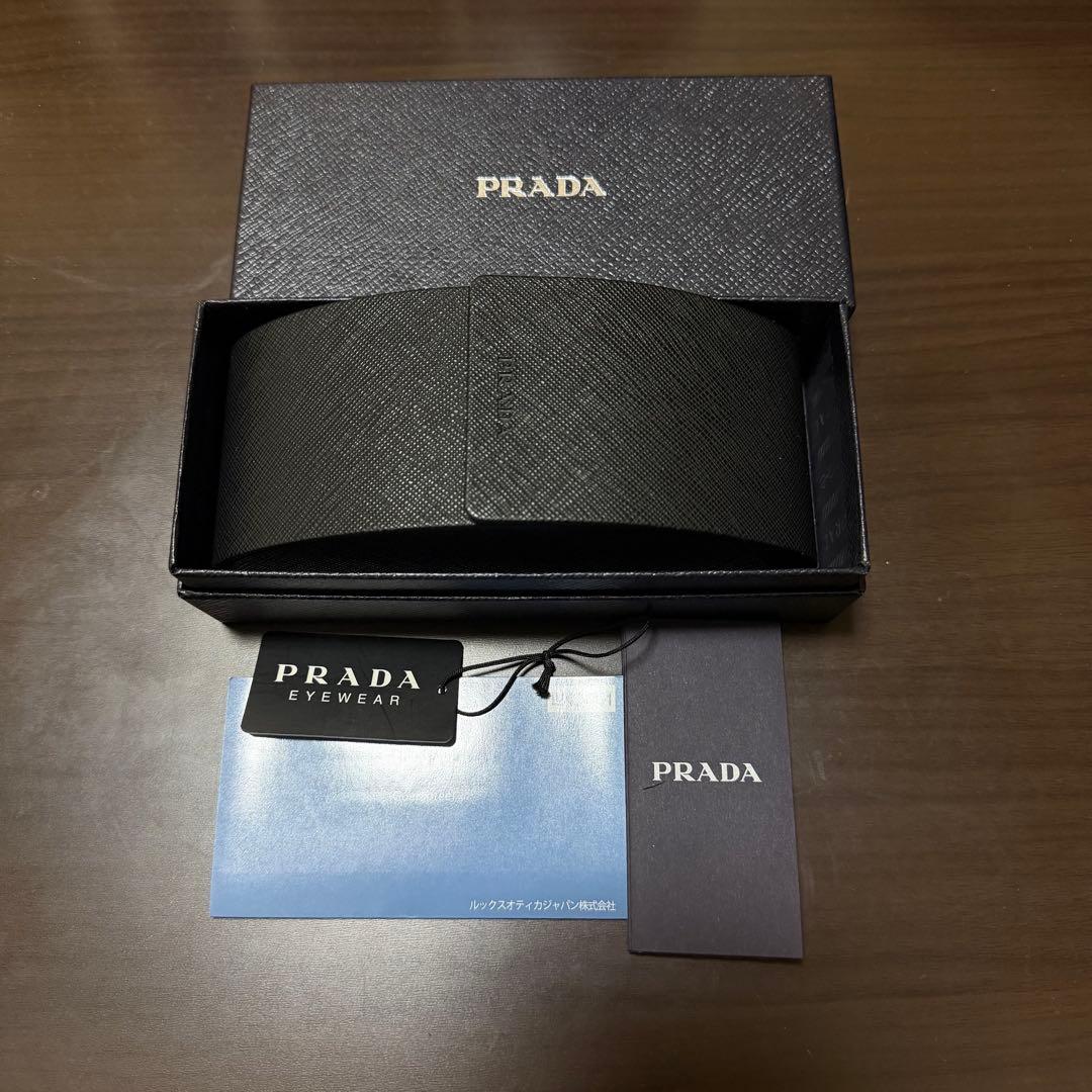 PRADA スクエアサングラス　保証書　付属品完備