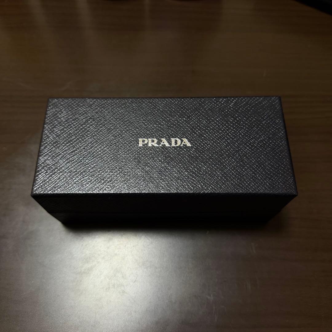 PRADA スクエアサングラス　保証書　付属品完備