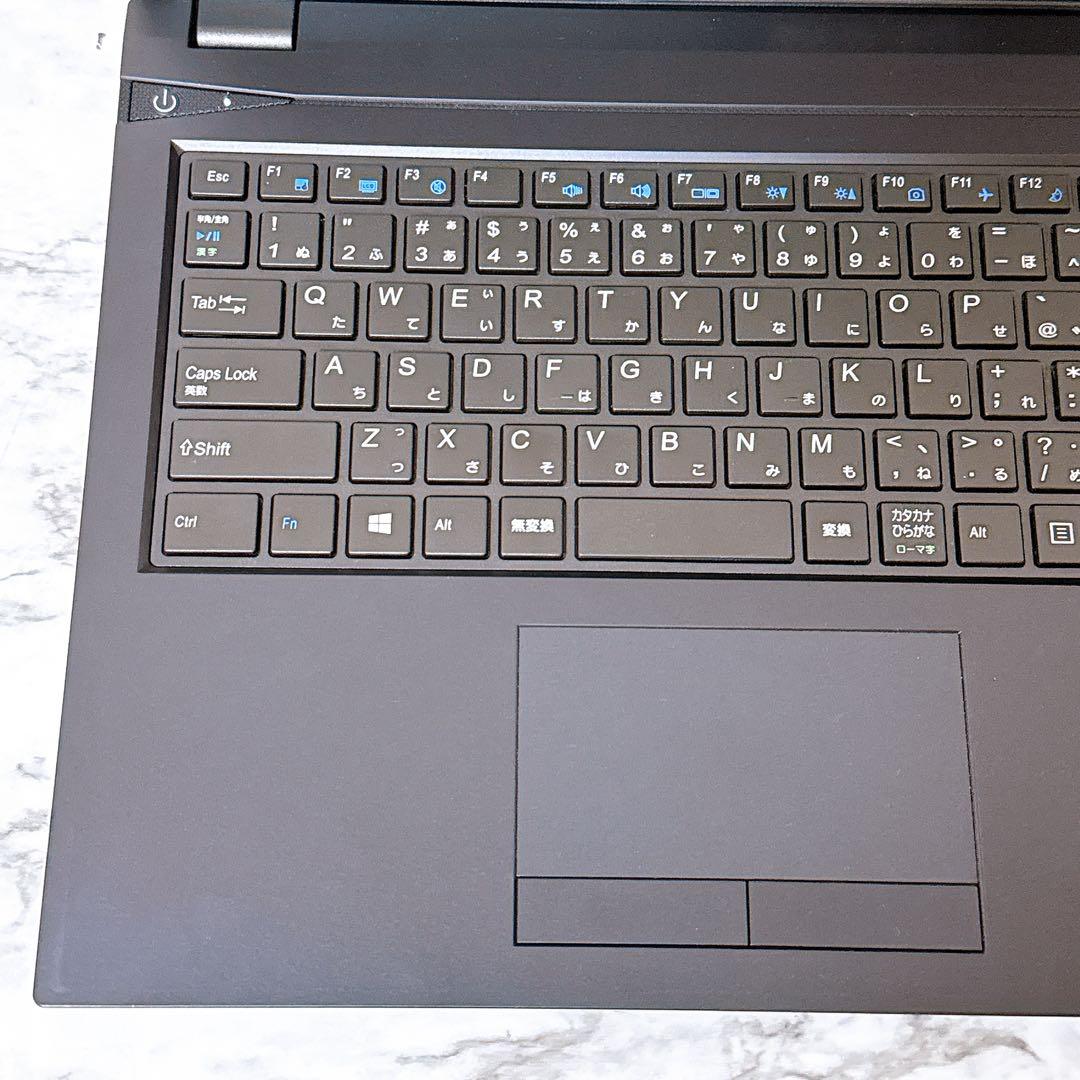 美品✨すぐ使えるパソコンPC 高性能i7/爆速SSD＆メモリ8GB✨カメラ付き