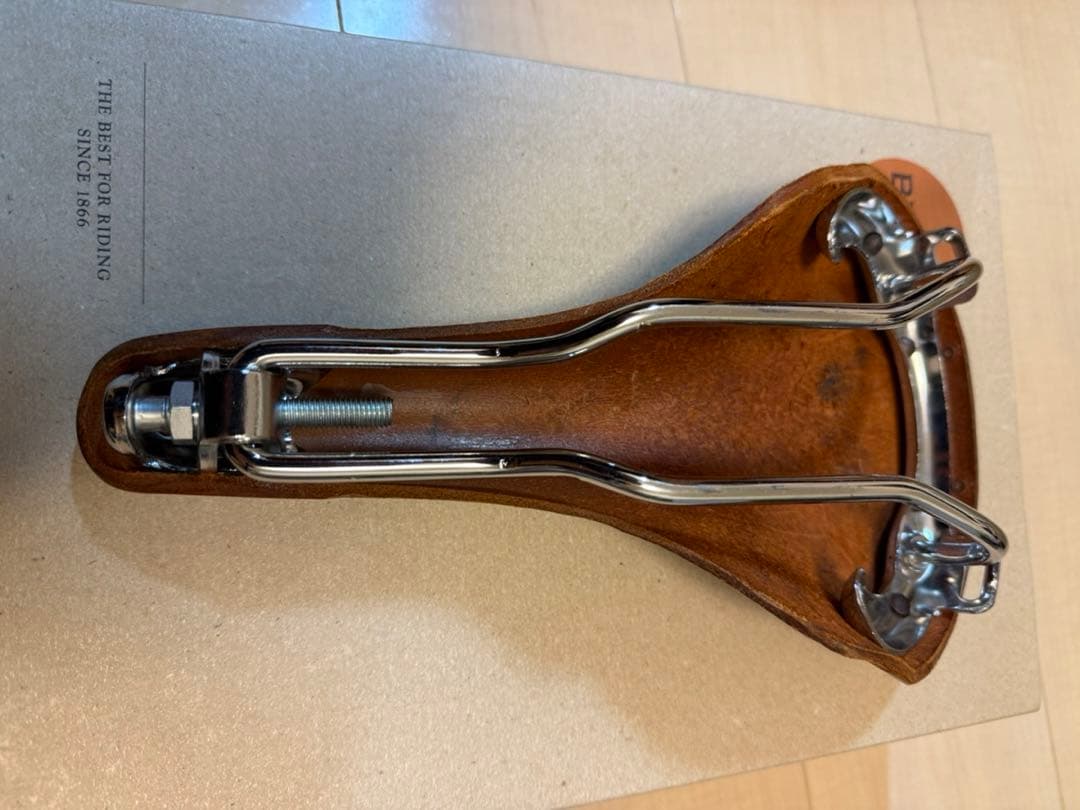Brooks Swiftブラウンレザーサドル