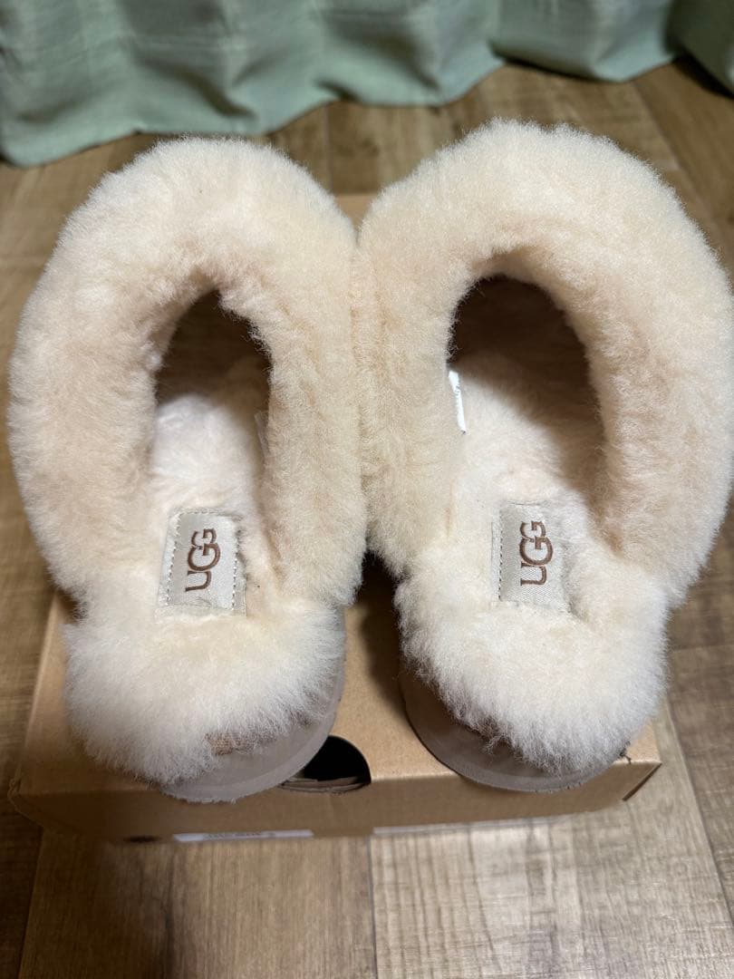 お値下げ中UGG アグ ディスケット 23cm チェスナット 厚底 サイズ6 箱