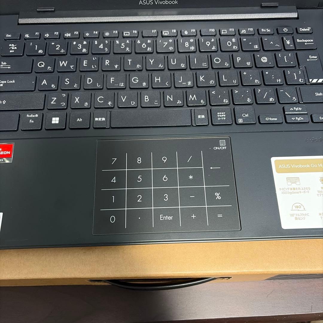 Windowsノート本体 asus vivobook E1404F