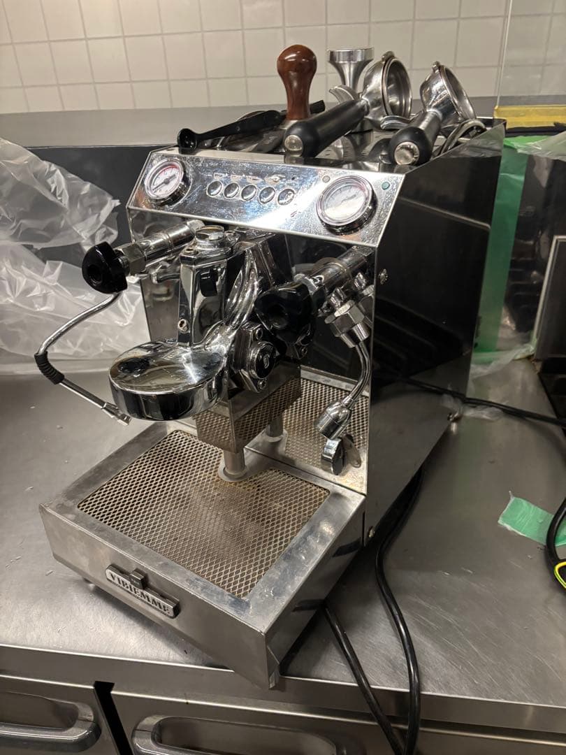 【VIVINEMME】 エスプレッソマシン 【業務用】