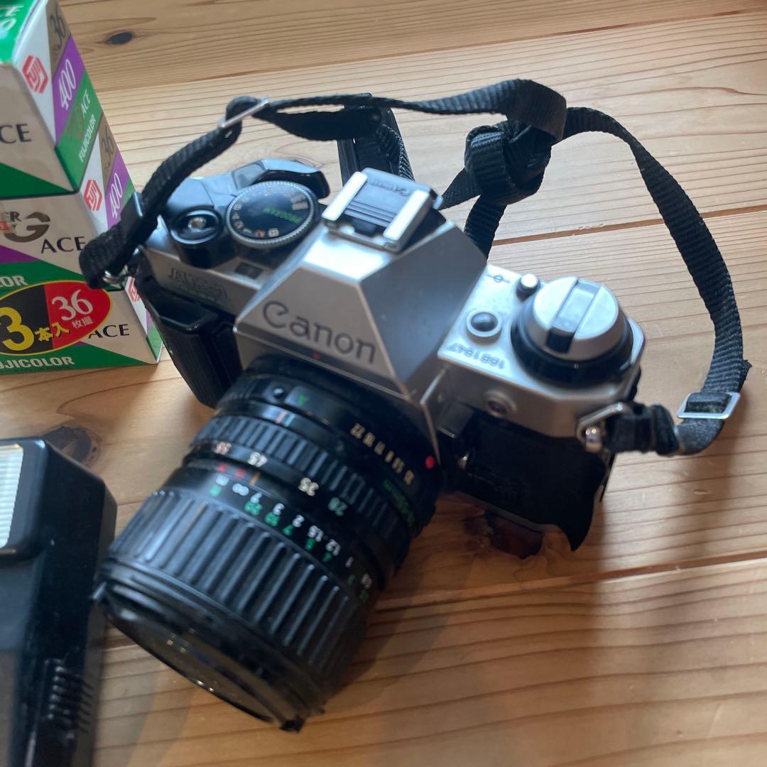 Canon AE-1 フィルム一眼レフカメラ