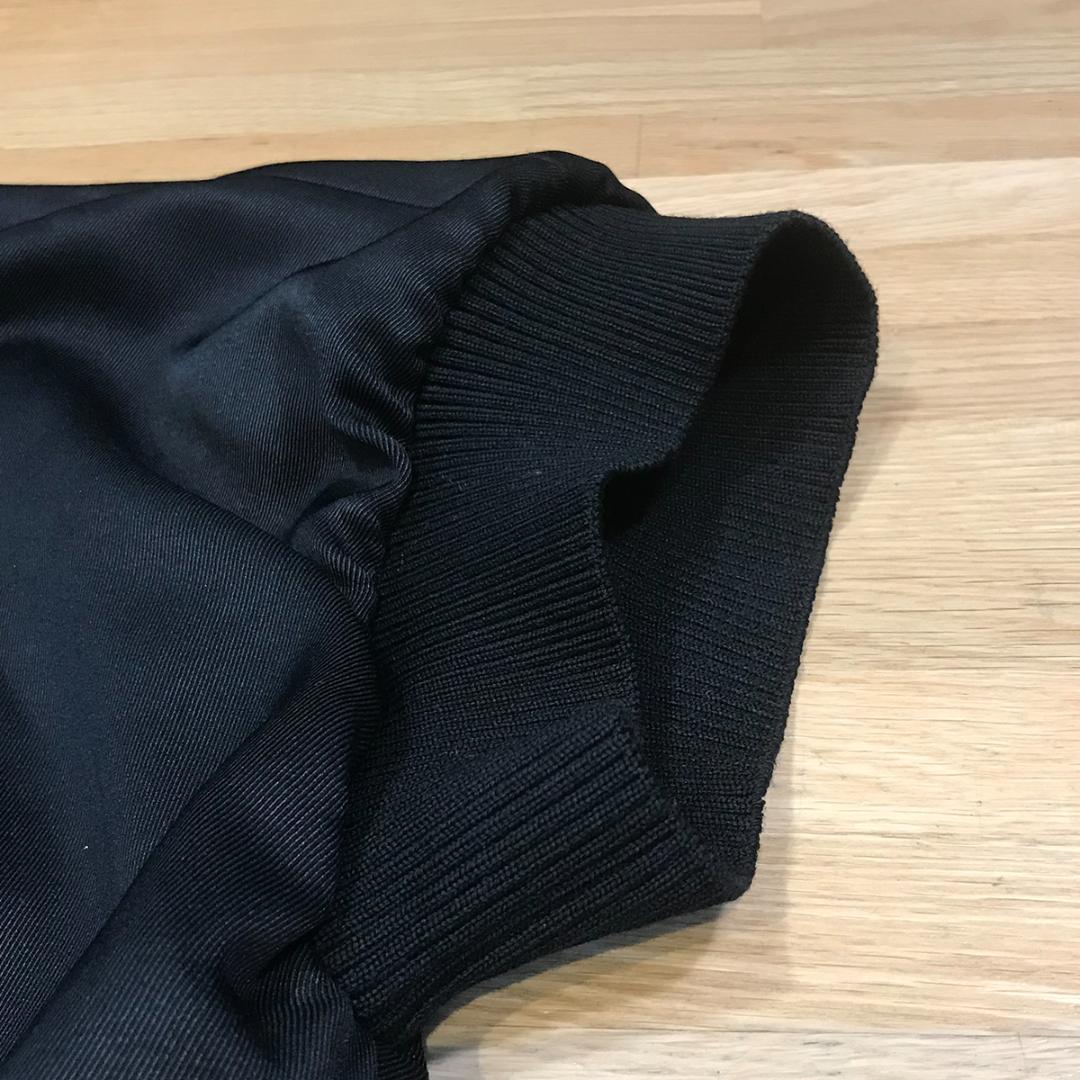 もこ様の 新品同様 ルイヴィトン ハート 半袖 ジップアップ チュニック ブラッ