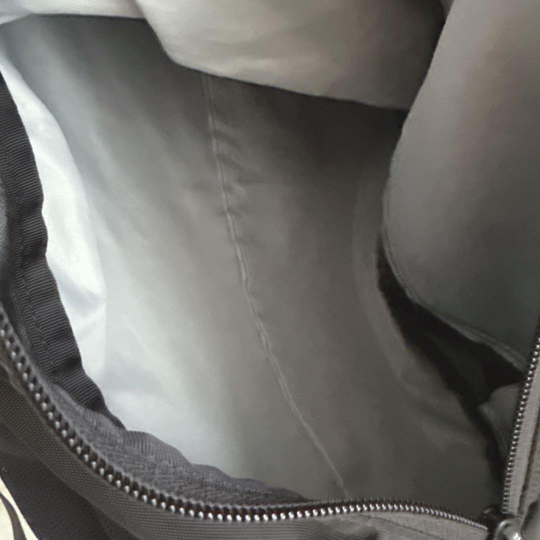 アークテリクス MANTIS 26 マンティス26 バックパック 黒 美品 正規