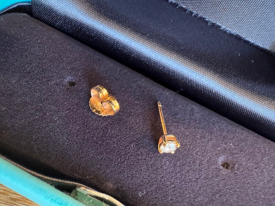 ティファニー ソリティア ダイヤモンド スタッド ピアス ローズゴールド 片耳