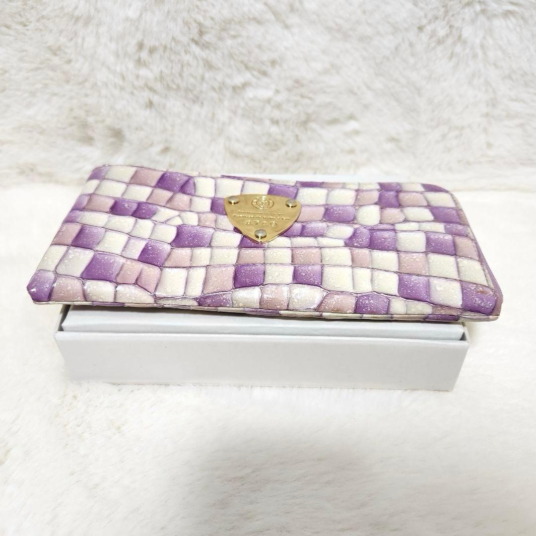 ✨極美品　人気カラー✨アタオ　長財布　L字ファスナー　タッセル　ロゴ　ラベンダー