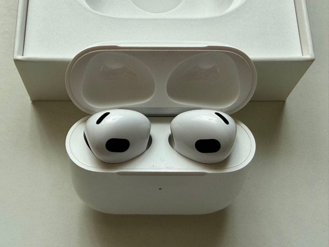 AirPods第三世代 MME73J/A