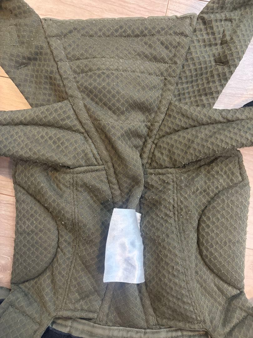 Ergobaby omni breeze オムニブリーズ　グリーン