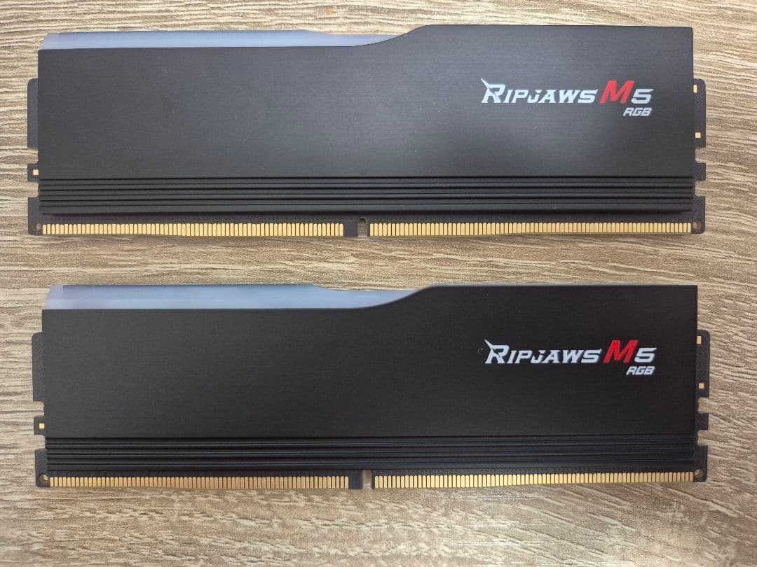 メモリー G.SKILL RIPJAWS M5 DDR5 32GB 6400 CL32