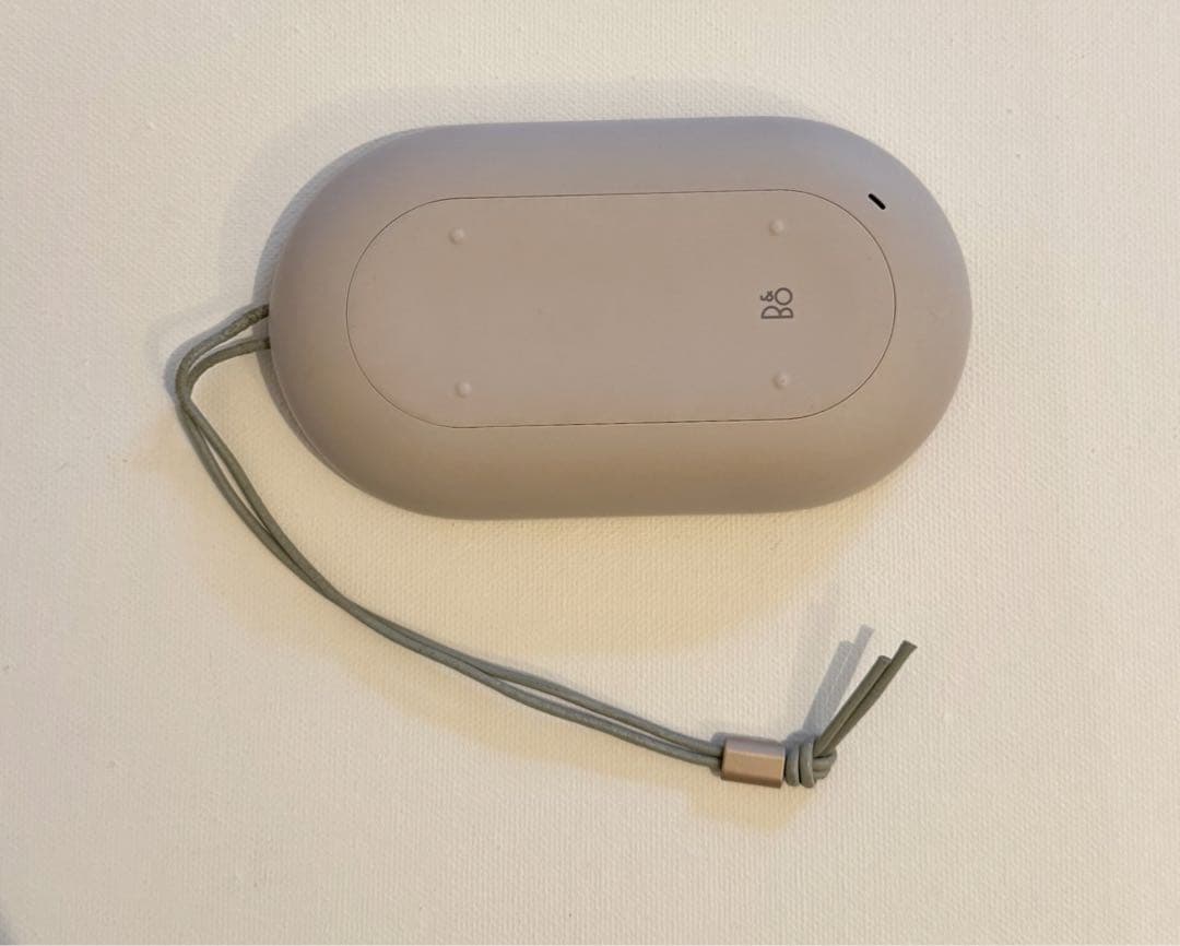 Bang & Olufsen Beoplay P2 ポータブルスピーカー B&O