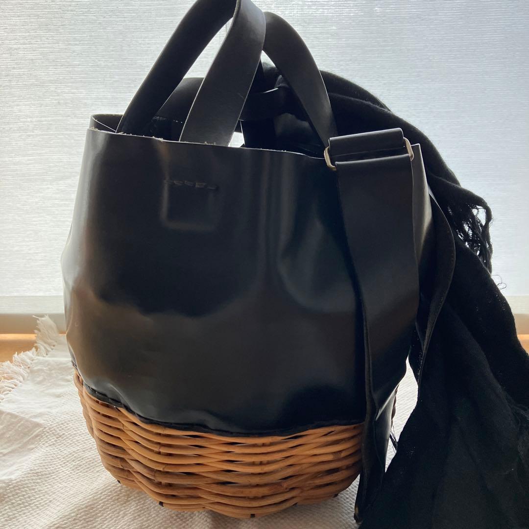 eb・a・gos エバゴス レザーカゴbag ショルダー付き