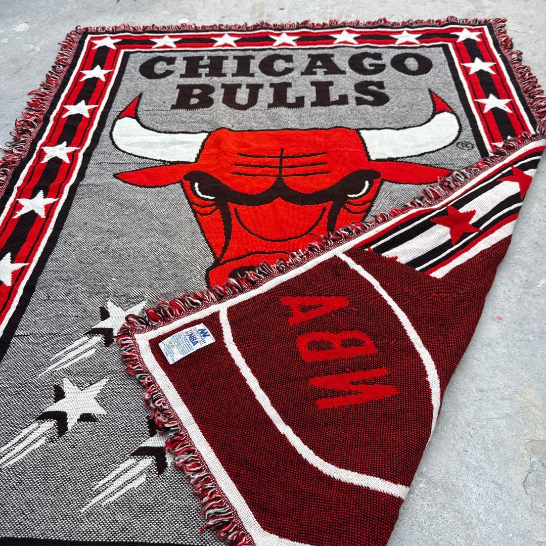 NBA シカゴブルズ　ブランケット　マルチカバー　ソファーカバー　141x111