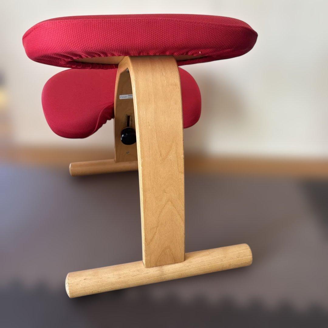 rybo チェア　サカモト　赤カバーつき❶