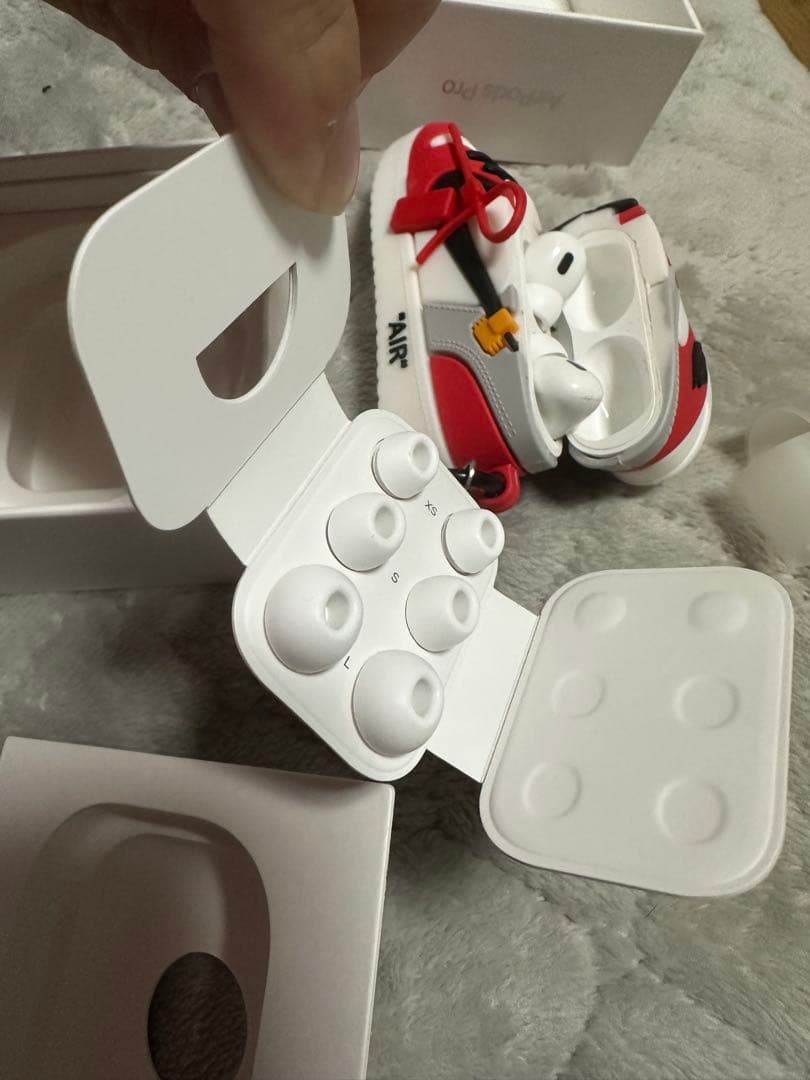 AirPods Pro 2+ ケース (正規品)