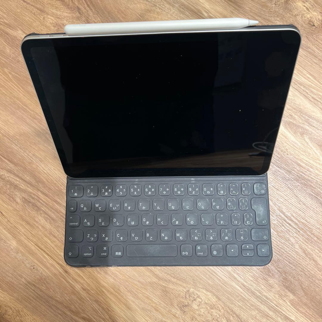 【ロック解除済】iPad Pro 11第1世代 64GB ジャンク ペン・KB付
