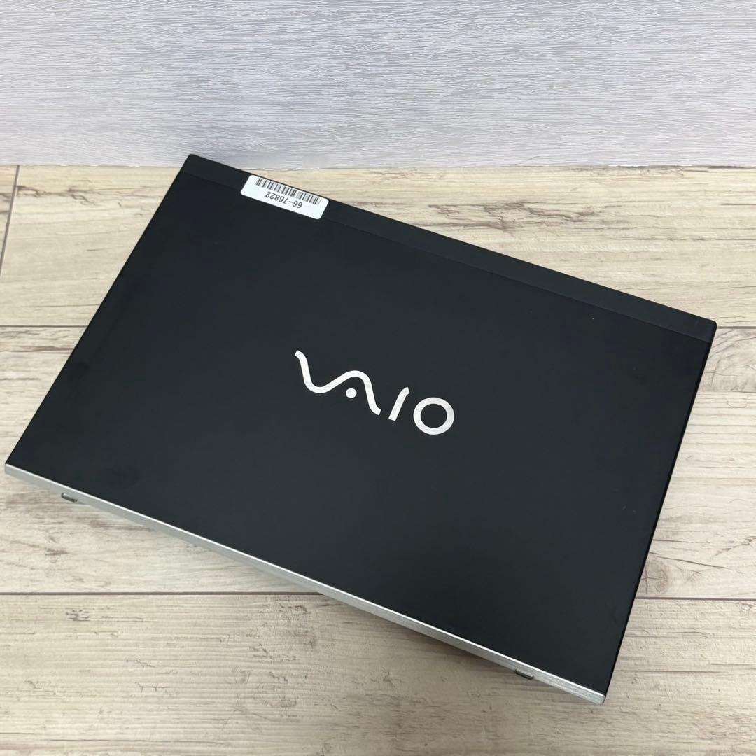 VAIO Pro PG/第10世代i5/8GB/256GB/13.3型/オフィス