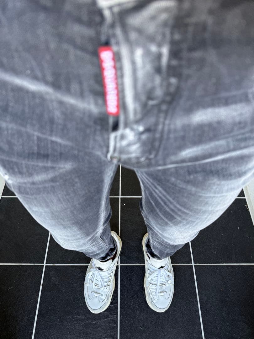 【ひーさんさま専用】DSQUARED2✨SKATER JEAN