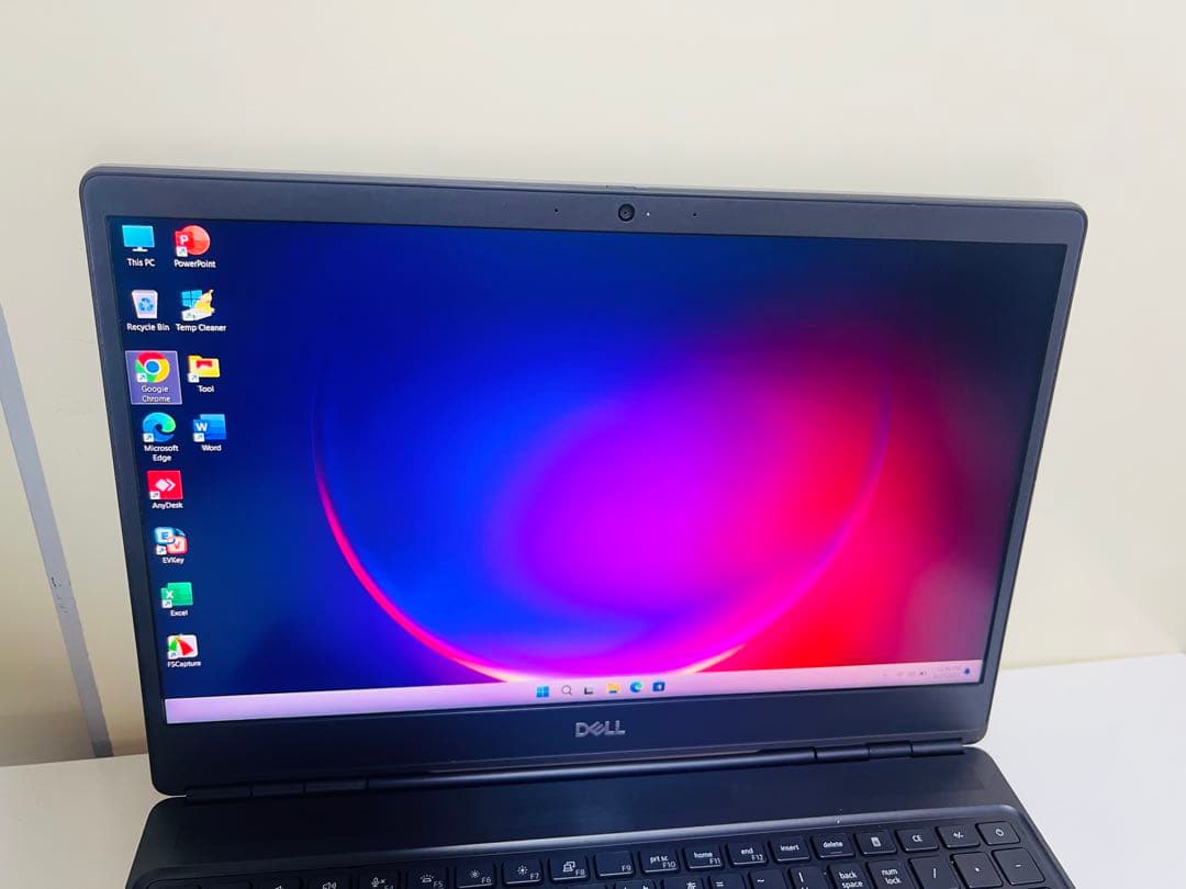 Windowsノート本体 Dell Precision 7750 i7/32gb/512gb