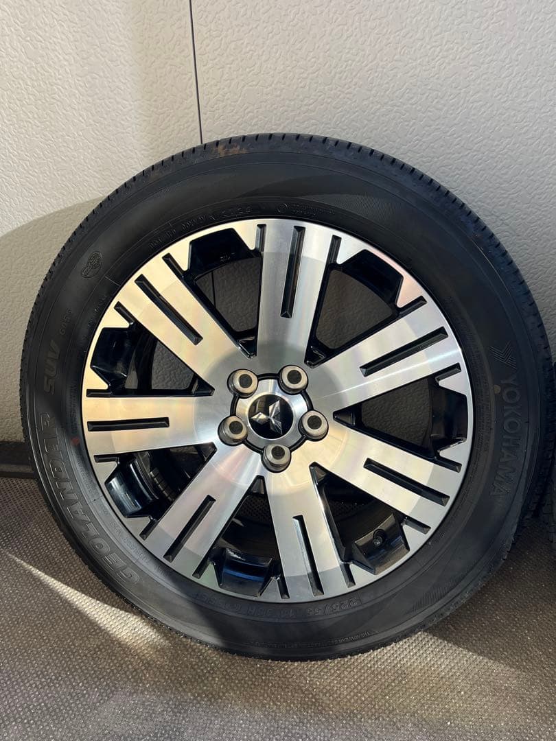 デリカD5 新車外し 18インチ純正ホイールタイヤセット