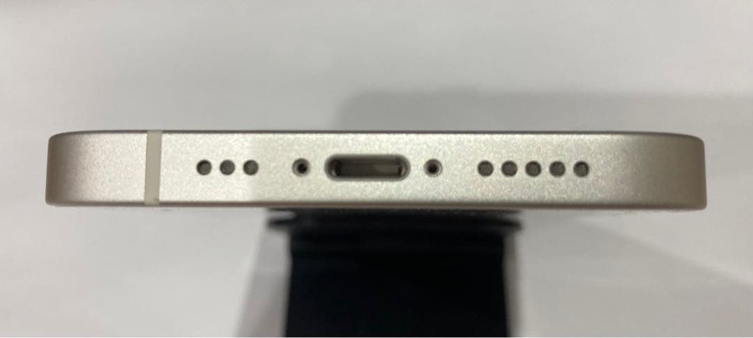 iPhone13スターライト バックパネル　基板とイヤースピーカーなし　2A