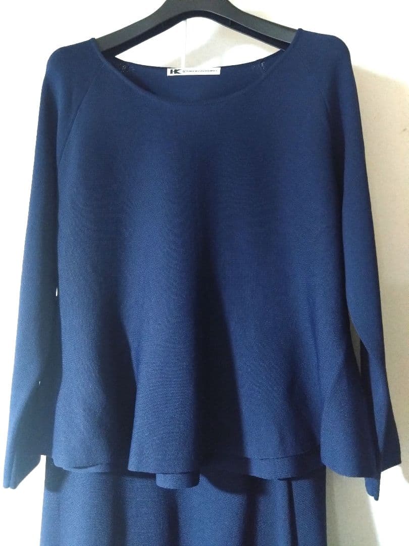 【美品】11号　HIROKO KOSHINO ニット　セットアップ　七〜八分袖