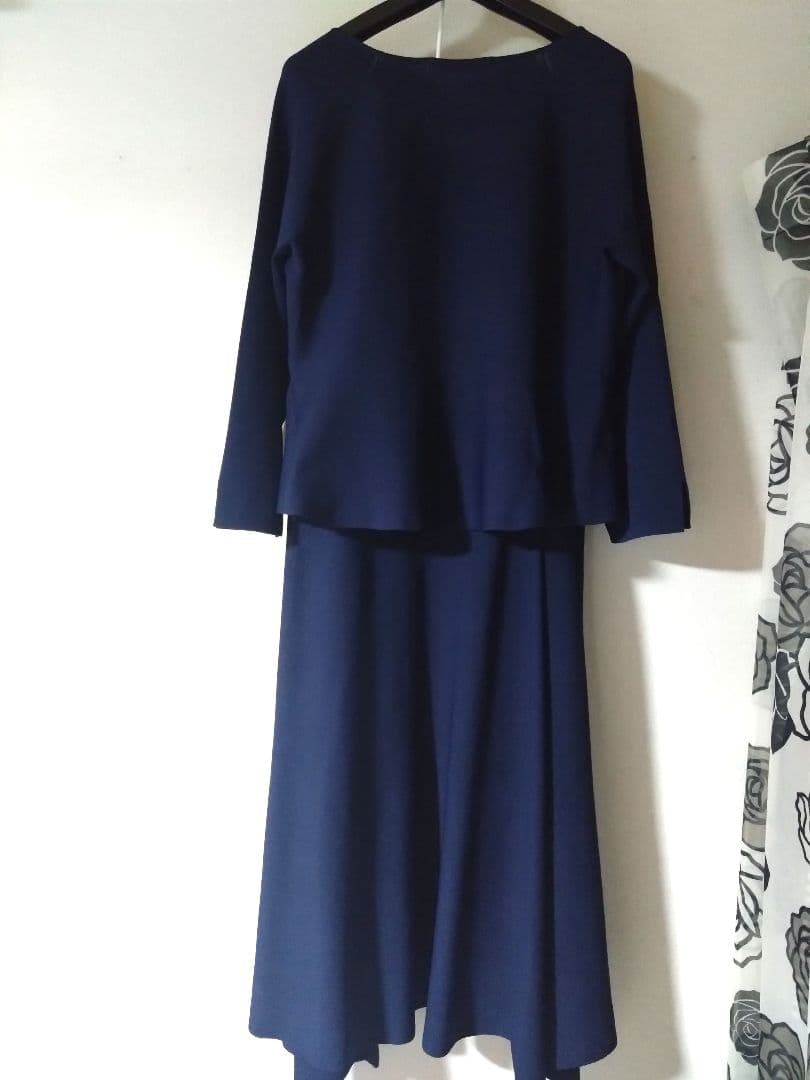 【美品】11号　HIROKO KOSHINO ニット　セットアップ　七〜八分袖