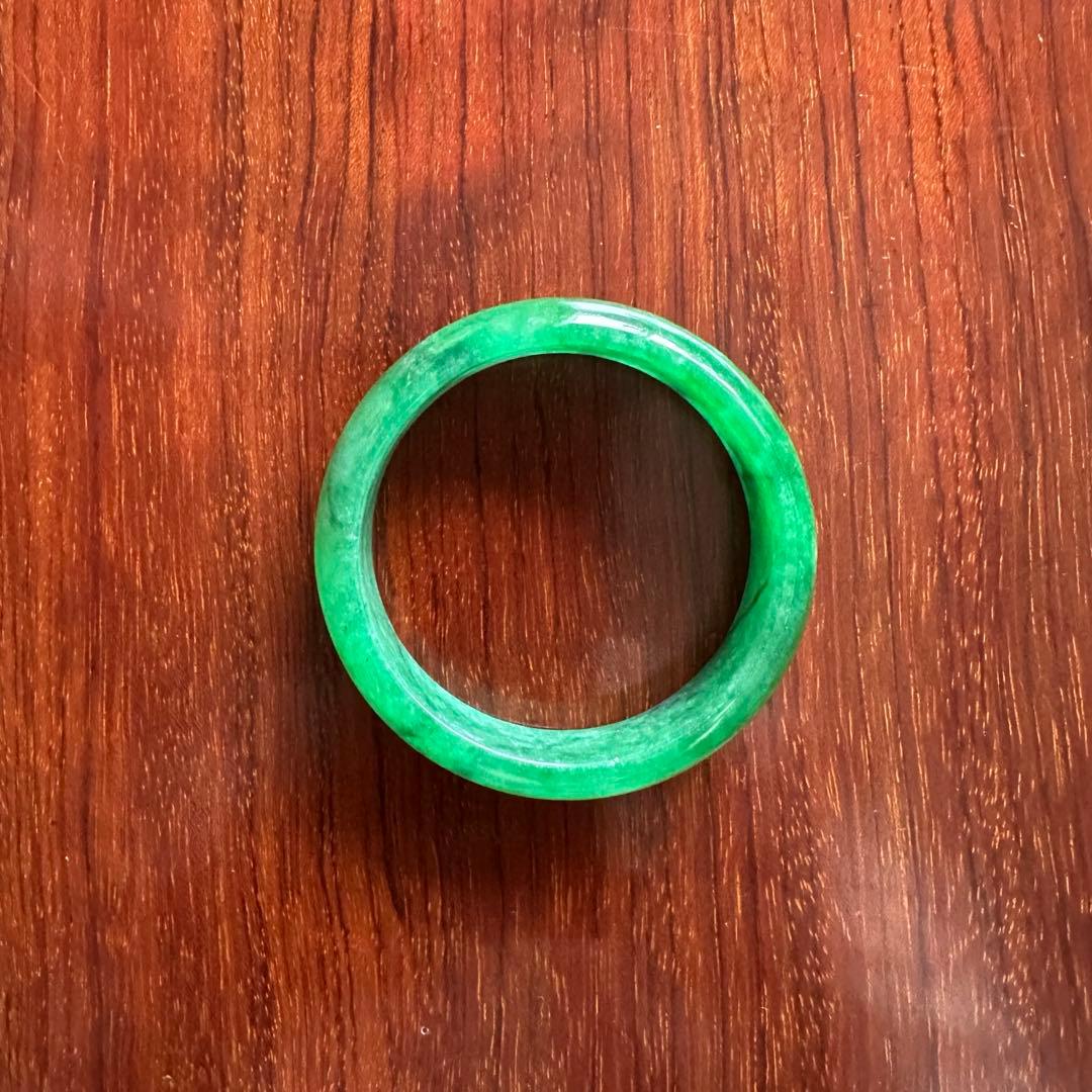 【MAYさま専用】翡翠 緑色 バングル