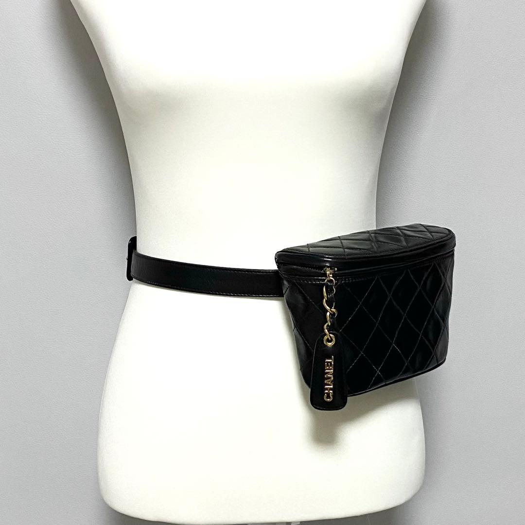 CHANEL / マトラッセ ウエストバッグ ラムスキン