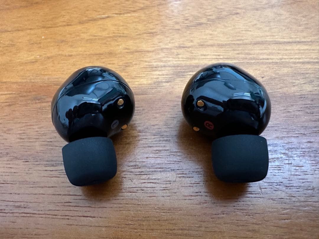 Sony WF-1000XM5 & UNIQのイヤホンケースはおまけ