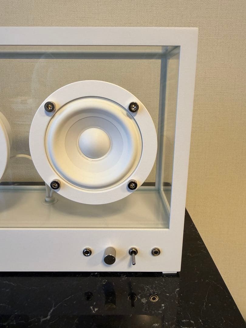 SMALL TRANSPARENT SPEAKER ホワイト